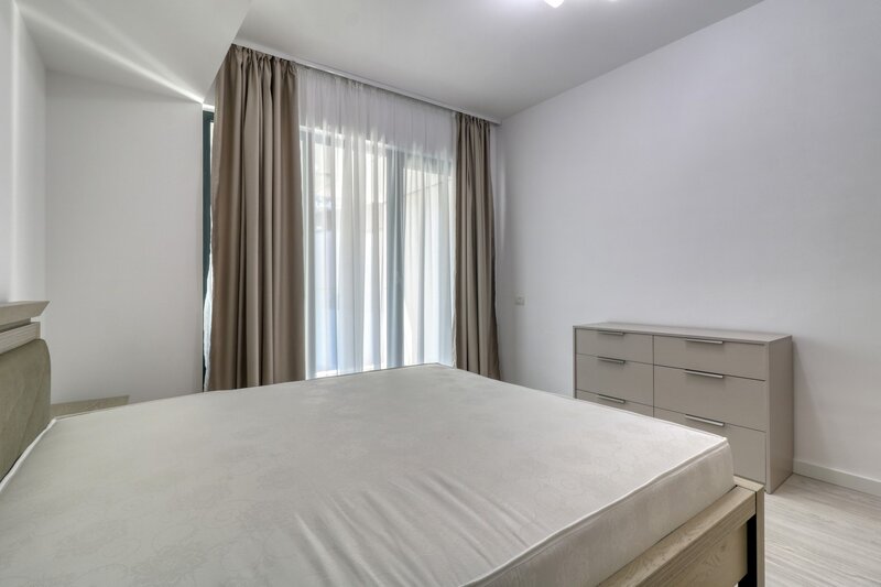 Decebal, Alba Iulia, 2 camere, premium, parcare, prima inchiriere