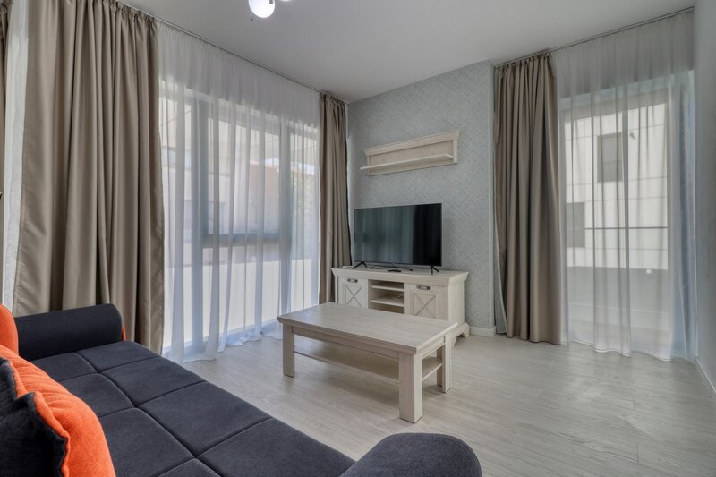 Decebal, Alba Iulia, 2 camere, premium, parcare, prima inchiriere